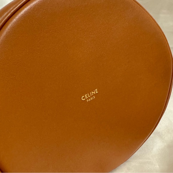 Celine Teen Bucket Bag - Picture 11 of 15